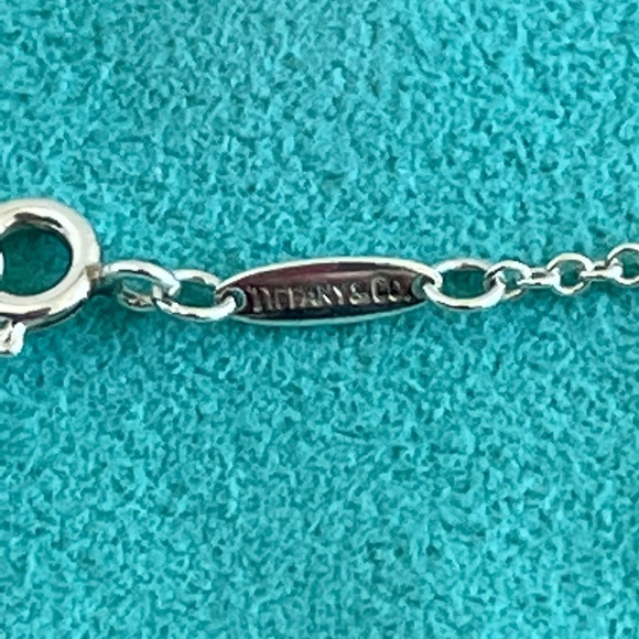 Tiffany & Co. Elsa Peretti Necklace with Diamond - Picture 6 of 10